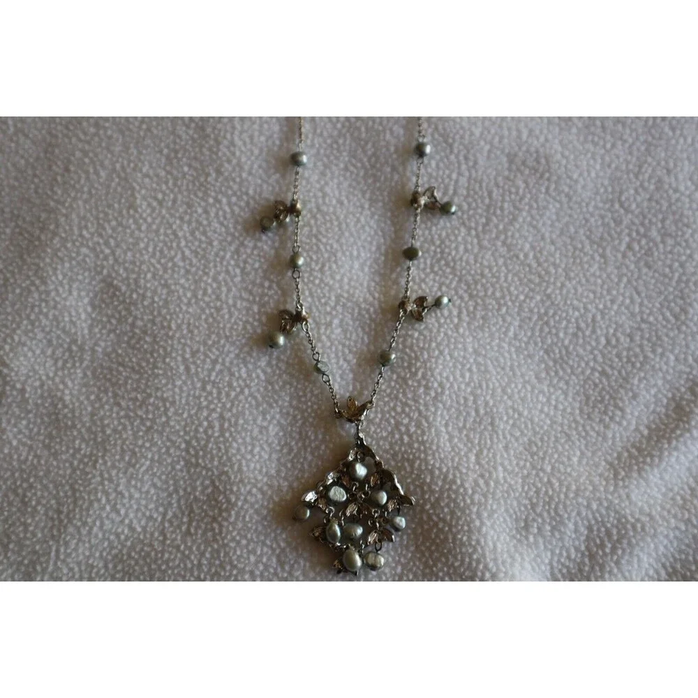 Vtg Necklace Faux Pearls Silver Tone Green Brwn Rhinestones Dangle Pendant 18"+ - Picture 9 of 10